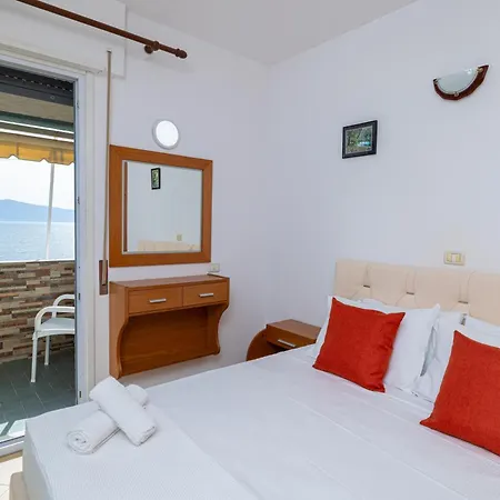 Lucas Apartments Rental Vlore Exterior photo